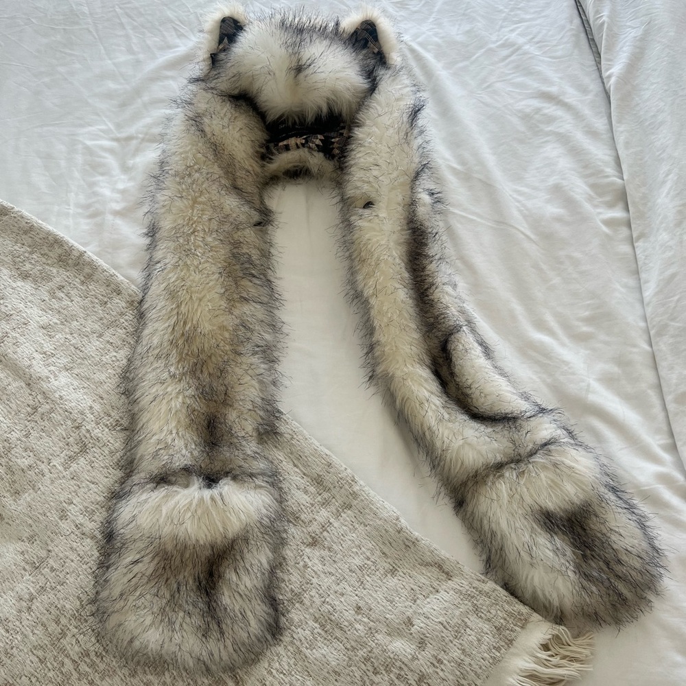 Spirit hoodie husky
